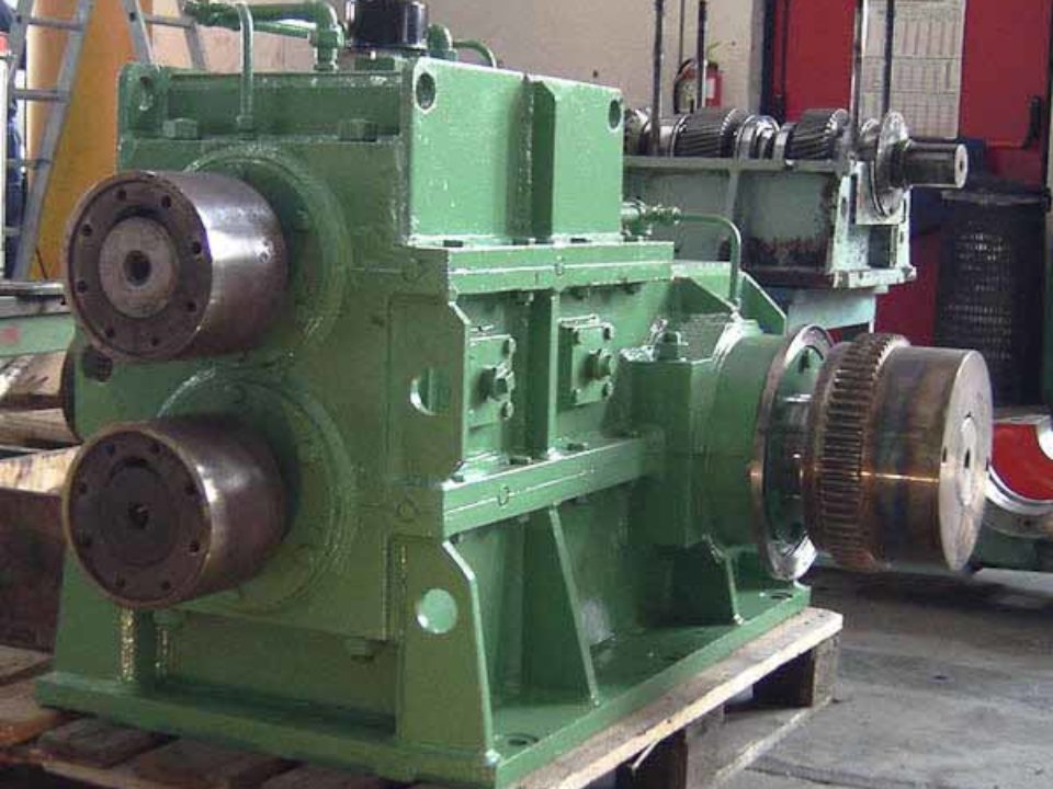 Pinion stands for wire rolling mills after revamping operations