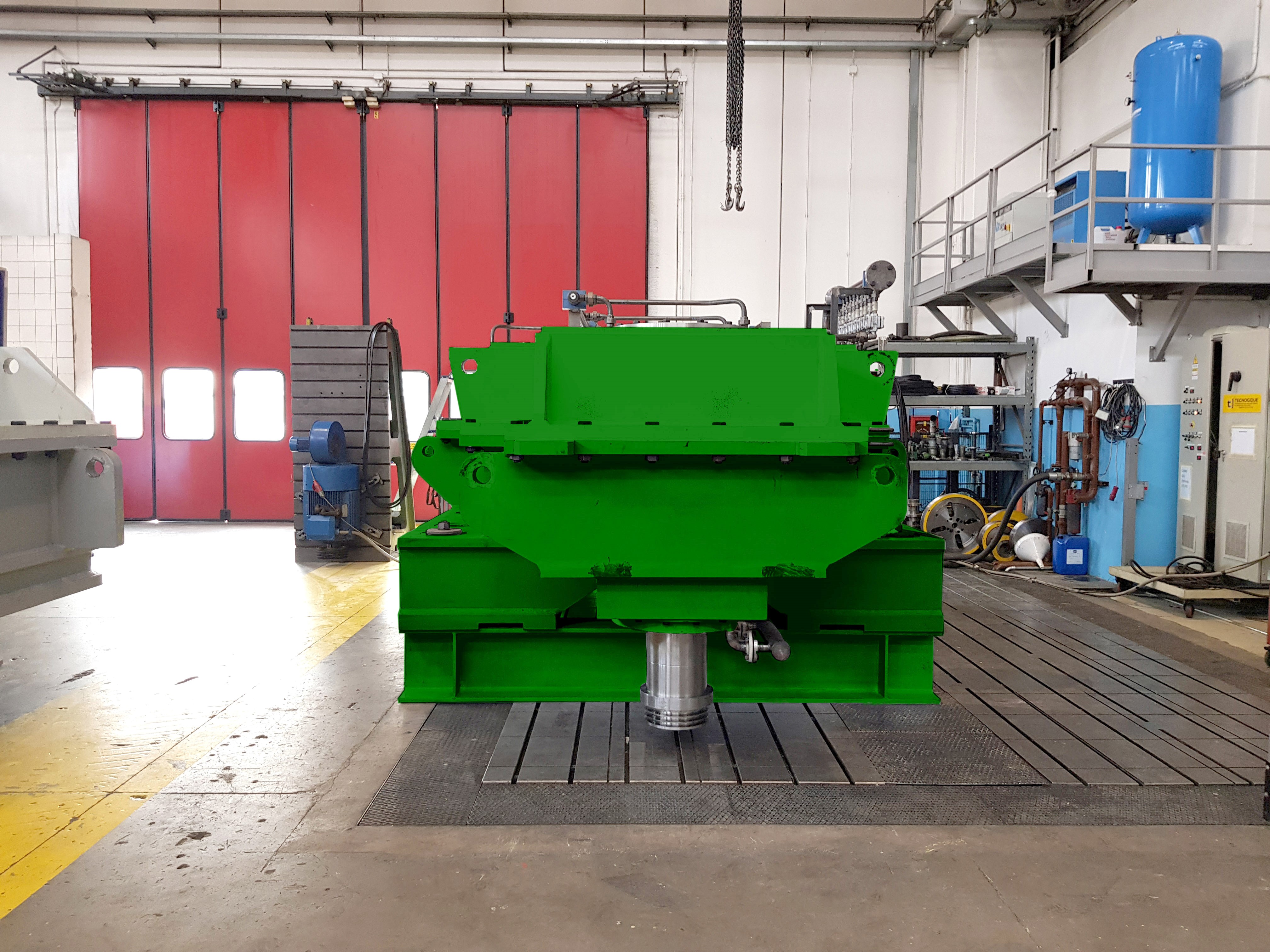 Engineering and construction of Edger drive gear reducer for hot ...